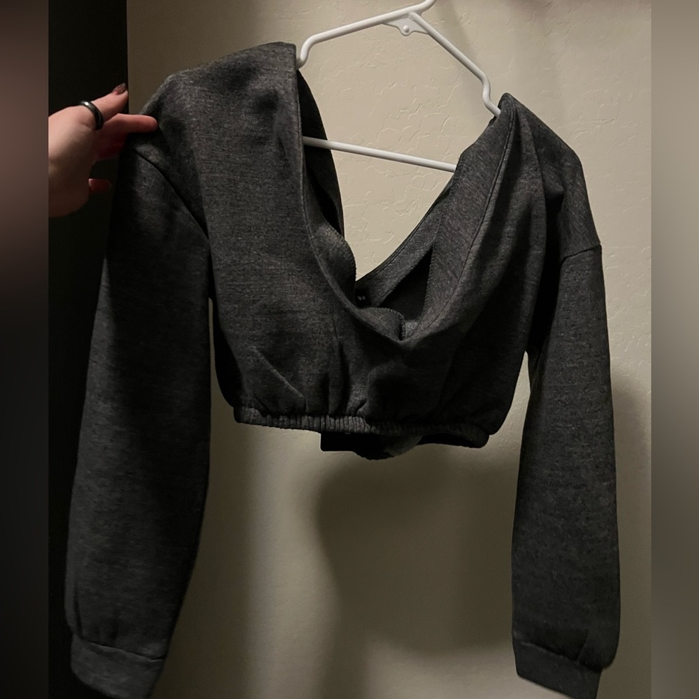 Pretty little thing crop off the shoulder sweatshirt size small